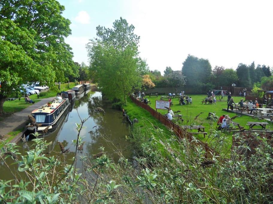 Hidden Gem Canal Facing Retreat With Lovely Walks Hopwas Exteriör bild